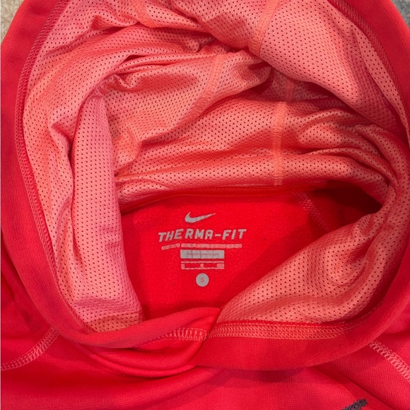 Nike Therma-Fit Dark pink Pullover - Picture 3 of 7